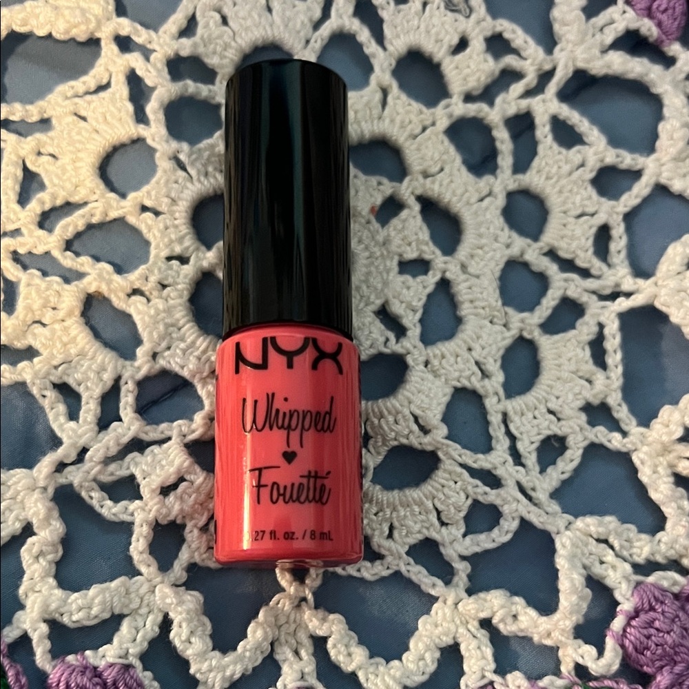 ☁️ NYX Whipped Fouetté Lip & Cheek Soufflé – Pink Cloud